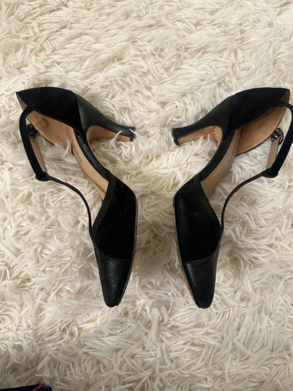Repetto Baya T-Strap Pumps in black suede size 36